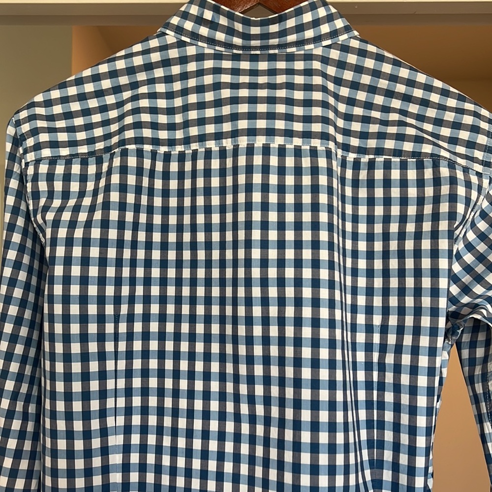 Hugo Boss button down plaid woven - Picture 5 of 5